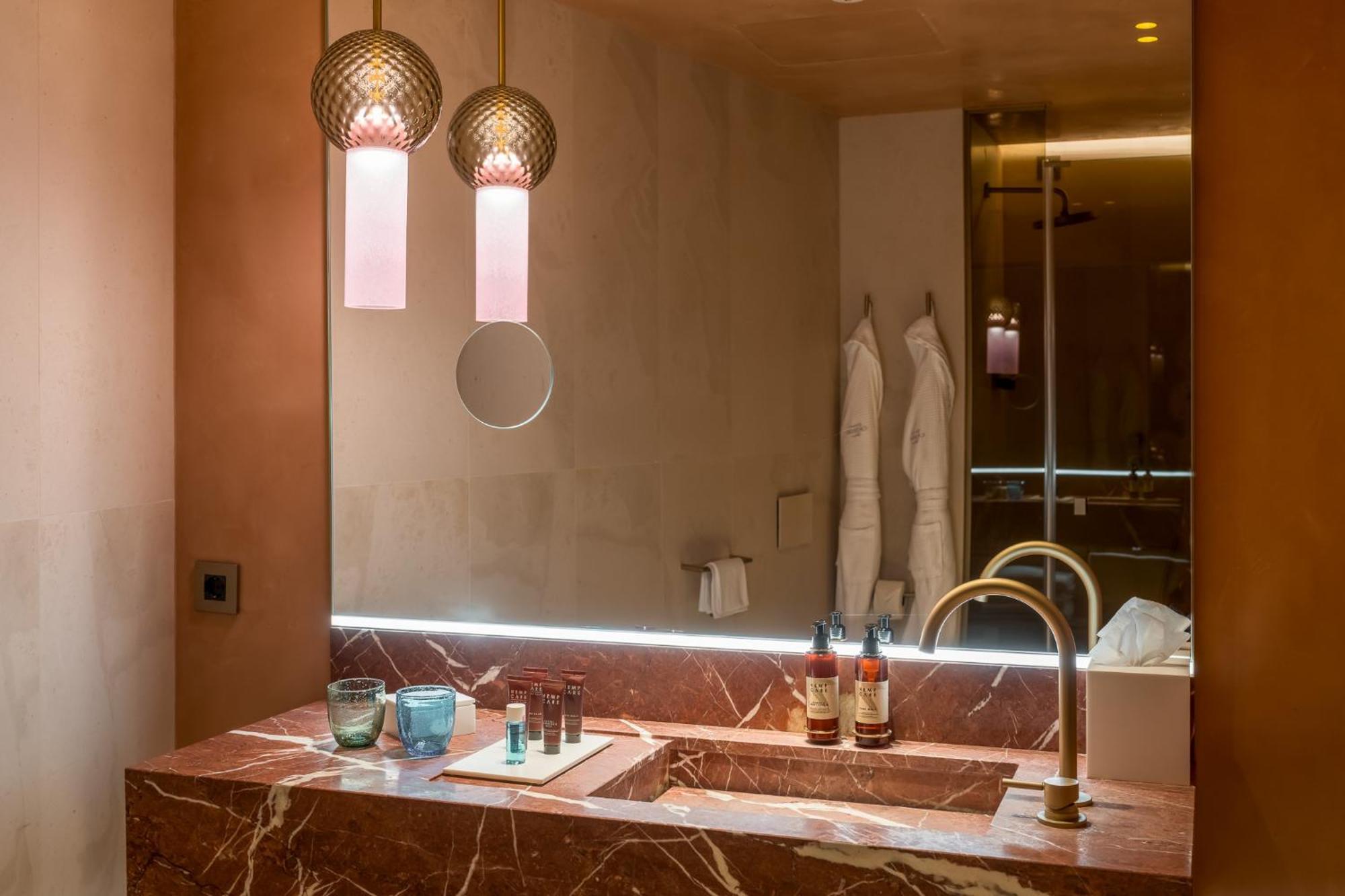 Ca'Di Dio-Small Luxury Hotel Венеция Экстерьер фото Bathroom