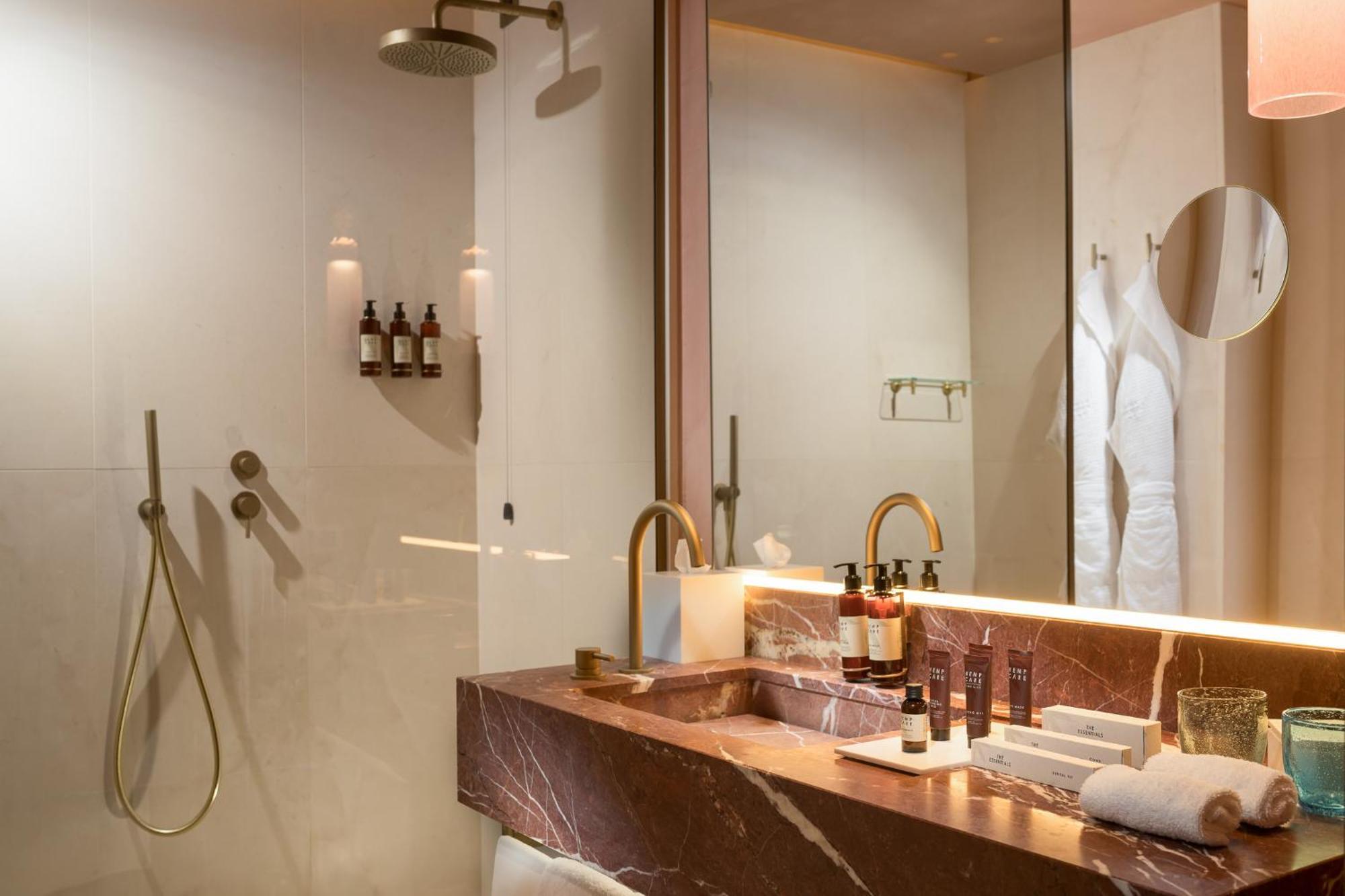 Ca'Di Dio-Small Luxury Hotel Венеция Экстерьер фото Bathroom